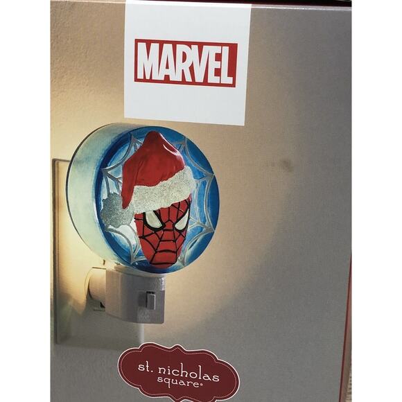 NIB St Nicholas Square Night Light Marvel Spiderman Christmas Hat Nightlight NEW - Picture 2 of 7
